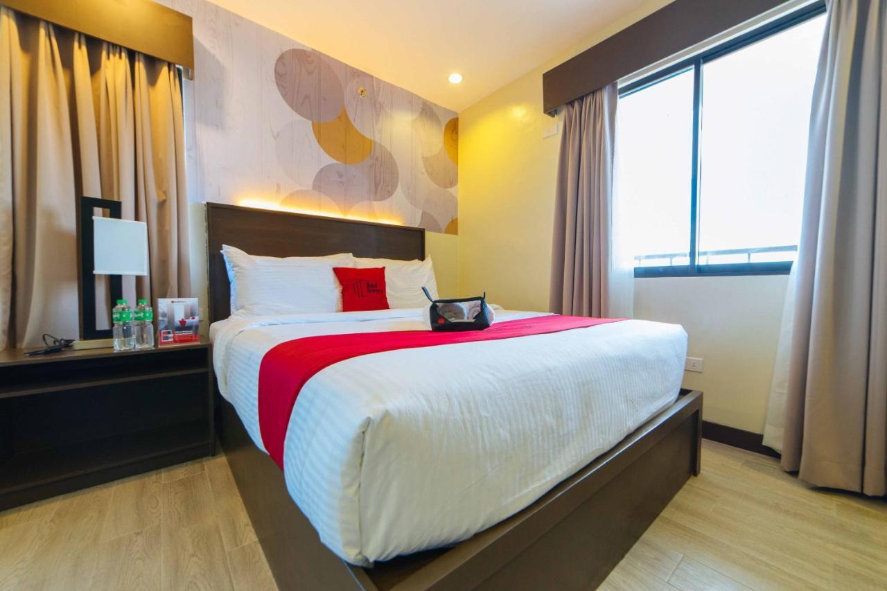 Reddoorz Premium @ Sta Rosa Tagaytay Road Silang Exterior foto