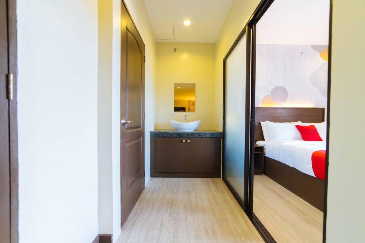 Reddoorz Premium @ Sta Rosa Tagaytay Road Silang Exterior foto