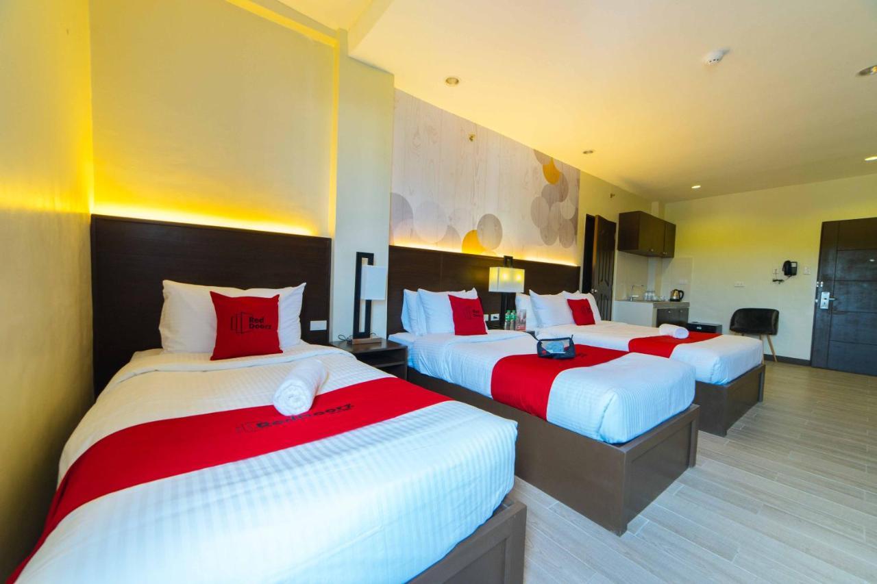 Reddoorz Premium @ Sta Rosa Tagaytay Road Silang Exterior foto