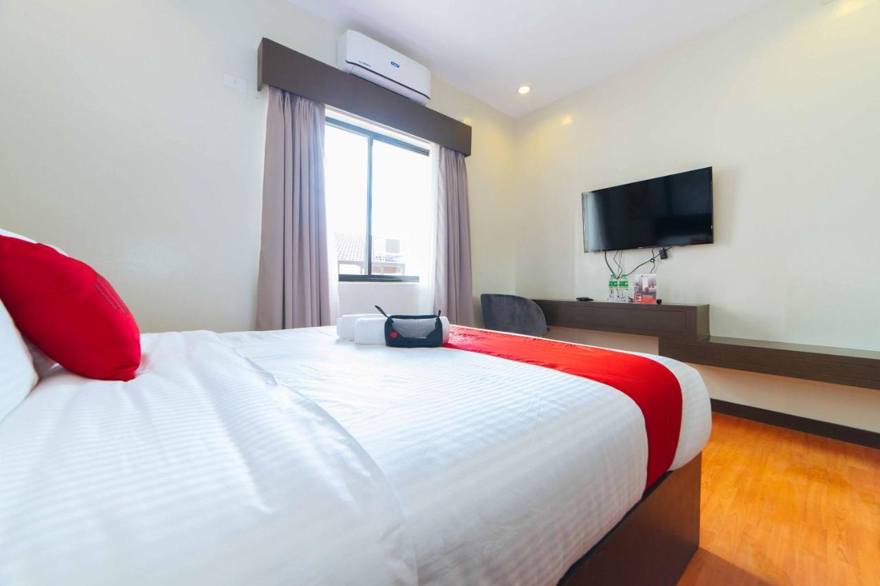 Reddoorz Premium @ Sta Rosa Tagaytay Road Silang Exterior foto