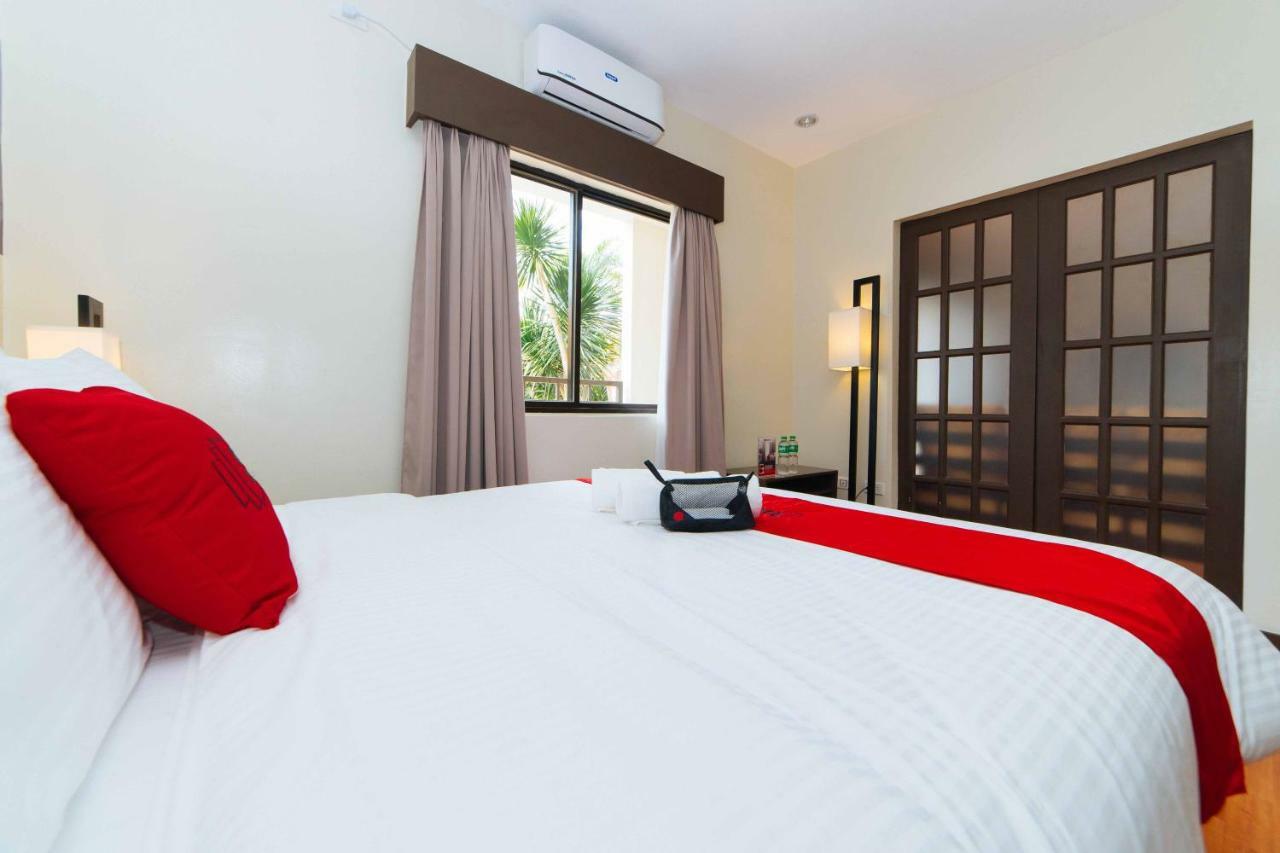 Reddoorz Premium @ Sta Rosa Tagaytay Road Silang Exterior foto