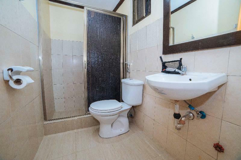 Reddoorz Premium @ Sta Rosa Tagaytay Road Silang Exterior foto